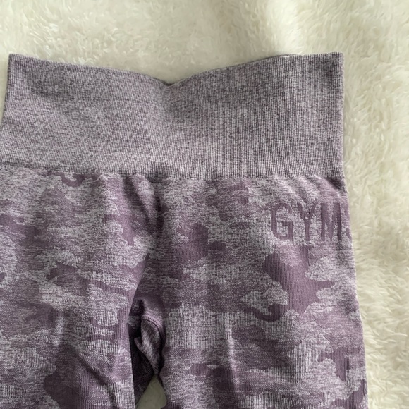 Gymshark Pants - Gymshark leggings - cinched butt